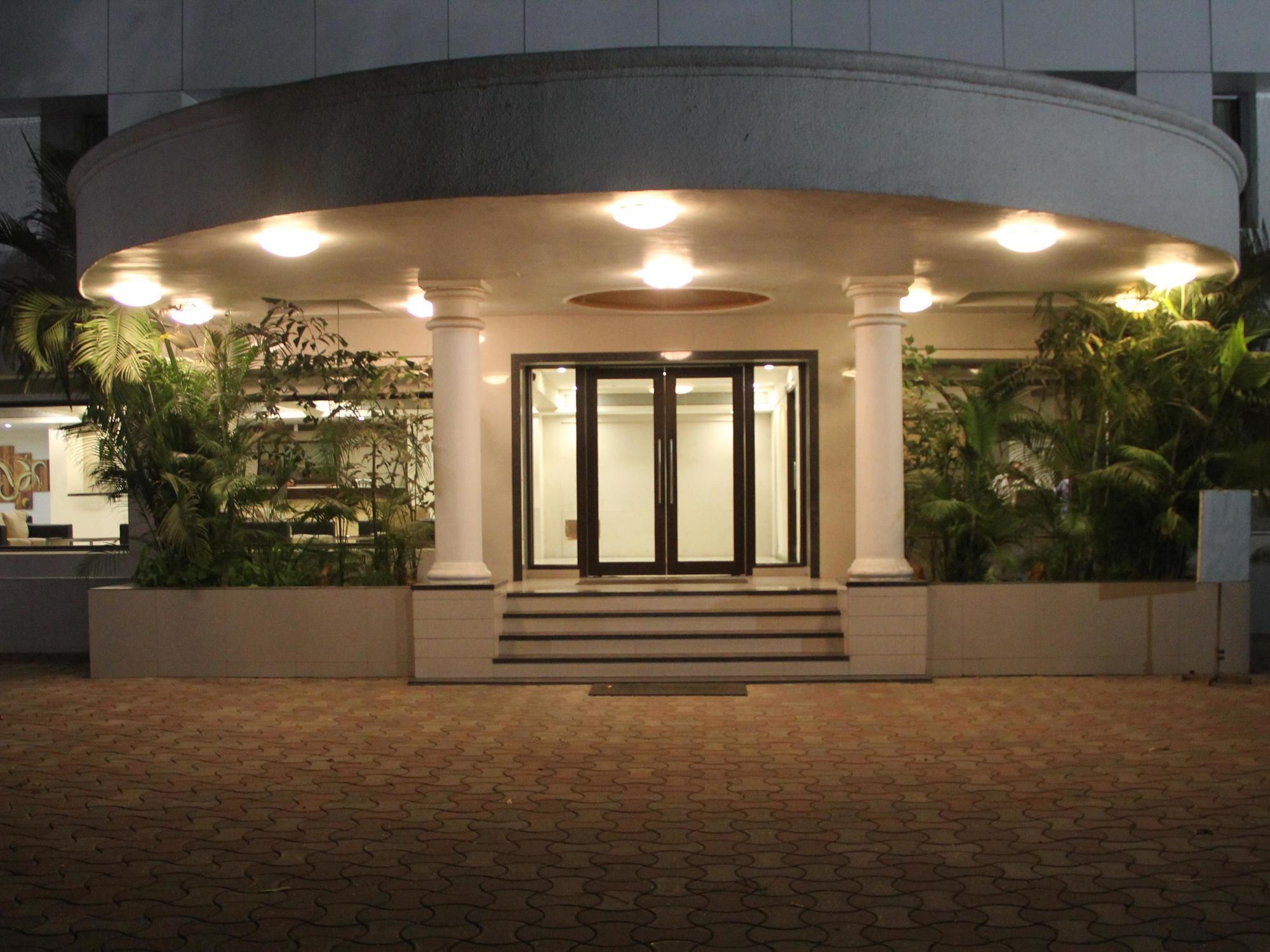 Hotel VITS Shalimar, Ankleshwar Exterior foto